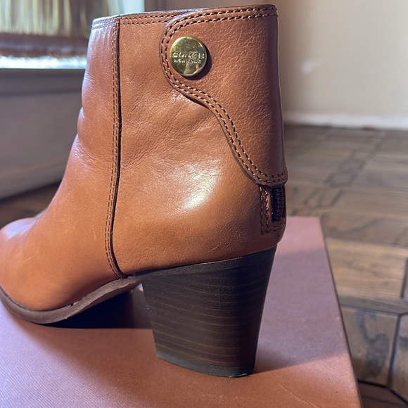 COACH Waldorf Bootie Cinnamon 5.5 M - Picture 7 of 11